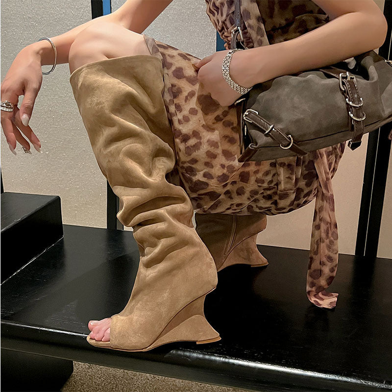 FASHION HIGH HEEL BOOTS
