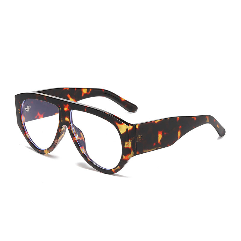 BIG FRAME SUNGLASSES