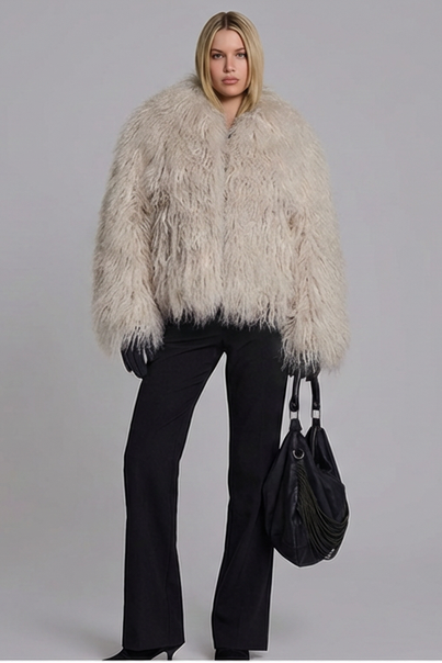 STATEMENT FUR COAT